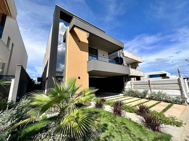 #6 - Casa para Venda em Cuiabá - MT - 2