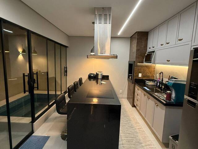 #11 - Casa para Venda em Cuiabá - MT - 2