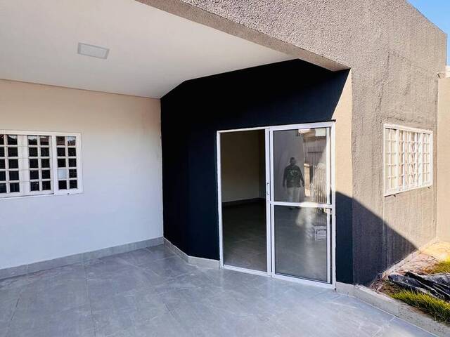#14 - Casa para Venda em Cuiabá - MT - 1