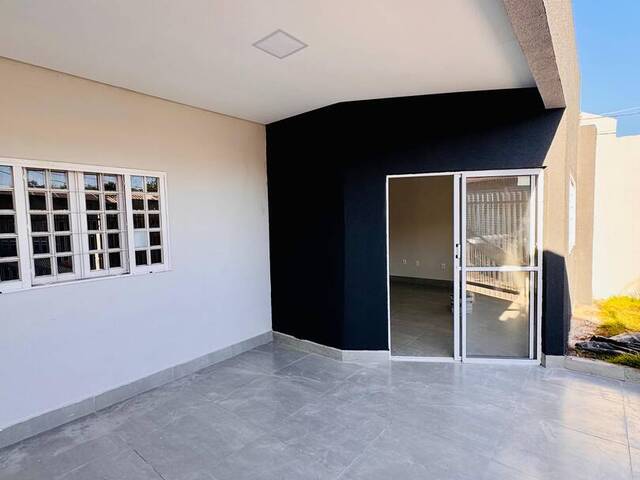 #14 - Casa para Venda em Cuiabá - MT - 2